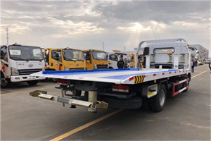 翠峦汽车救援补胎