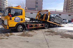 翠峦救援拖车费用怎么算