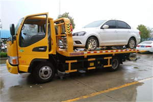 翠峦附近拖车救援24小时服务热线